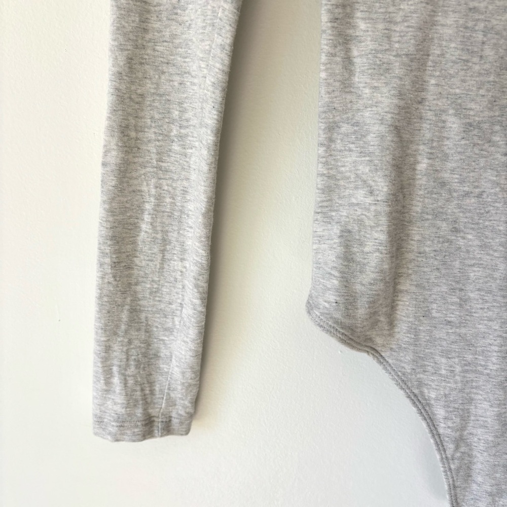 Abercrombie & Fitch Grey Long Sleeve V Neck Thong Bodysuit Cotton Blend Fitted - Picture 5 of 9